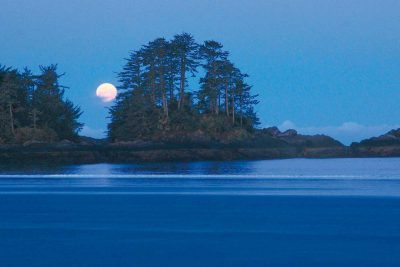 Blue Moon, Chesterman Beach, Frank Island, BC