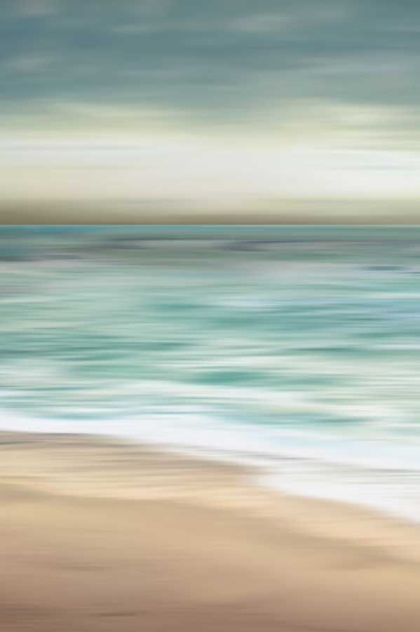 Ocean Calm II by artist Tandi Venter