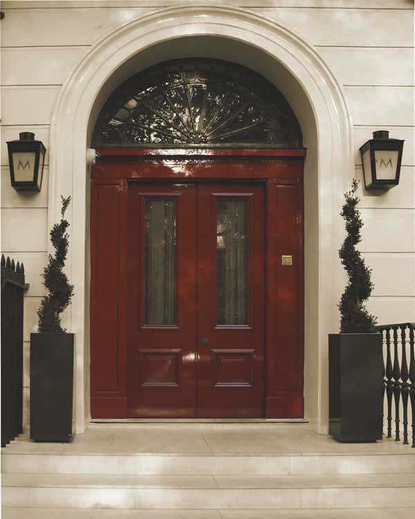 Alluring by artist  Boyce Watt