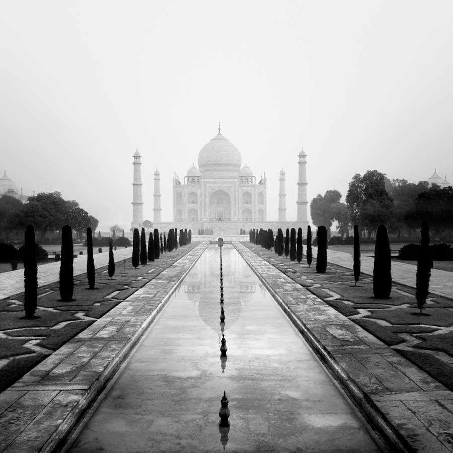 Taj Mahal-A Tribute to Beauty by artist Nina Papiorek