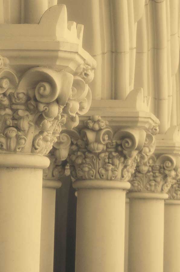 Column III by artist  Marina Drasnin Gilboa