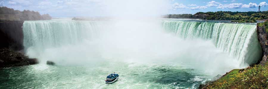 Horseshoe Falls I, Niagara, ON by artist Jeff Maihara