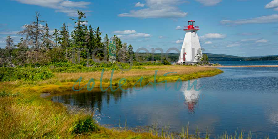 Baddeck Lighthouse, NS by artist Warren Gordon