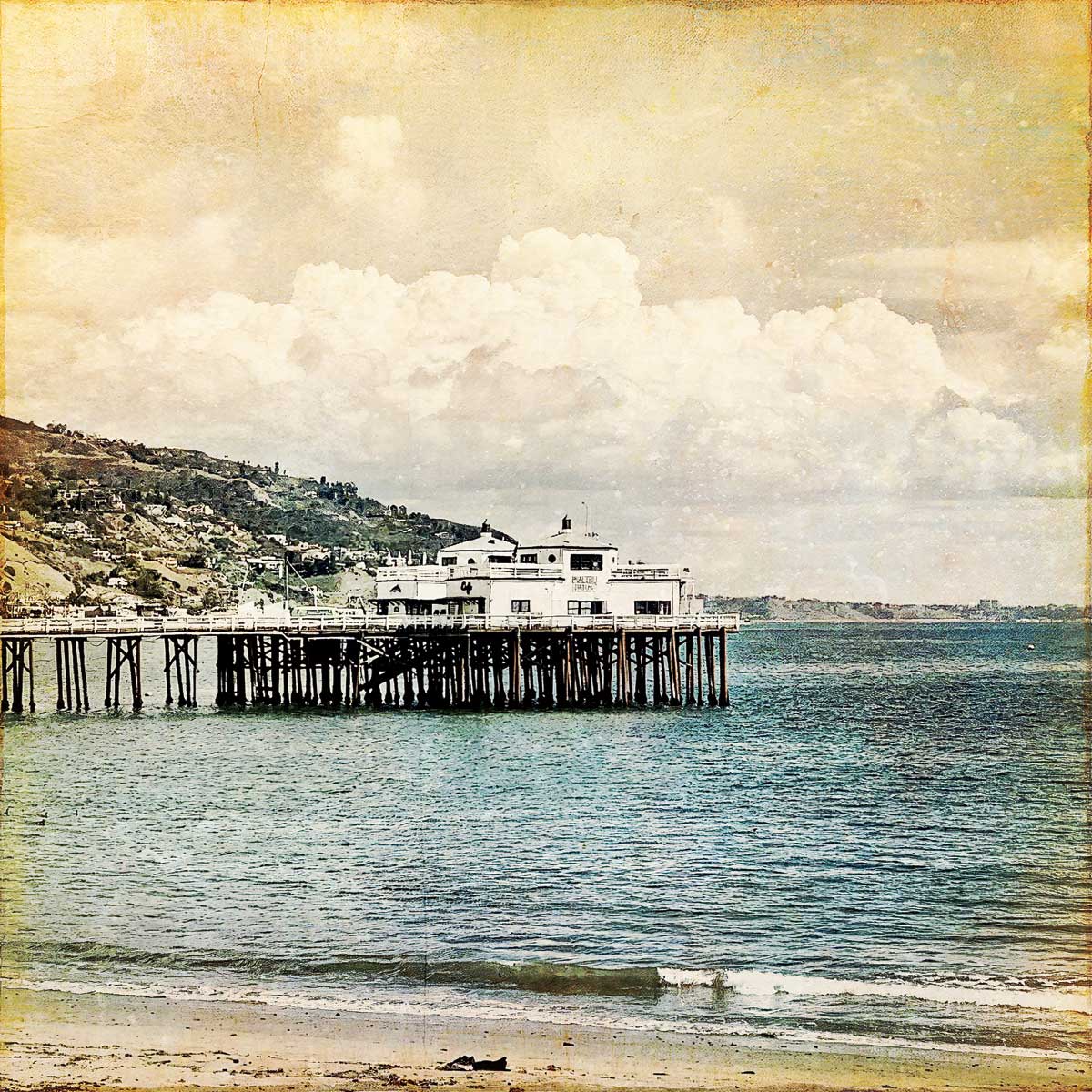 Peering Out Over the Ocean Blue by artist  Marina Drasnin